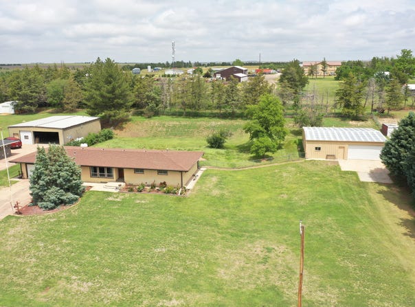 603 Hitchcock Street, Stratton, NE 69043