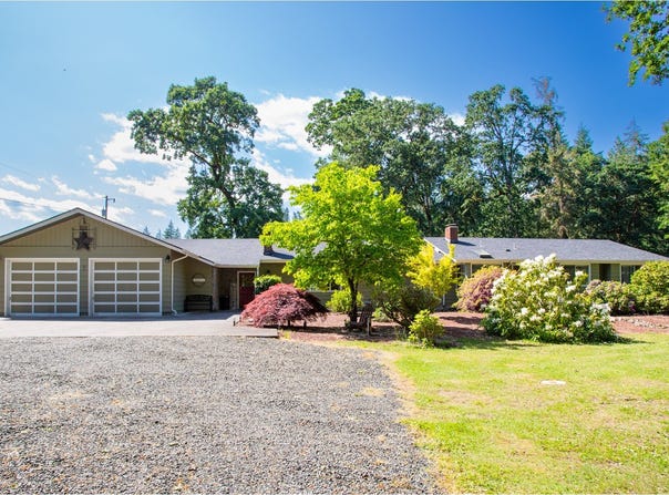 89312 TERRITORIAL RD, Elmira, OR 97437