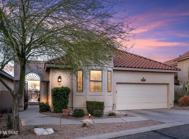 1705 E Deer Shadow Lane, Tucson, AZ 85737
