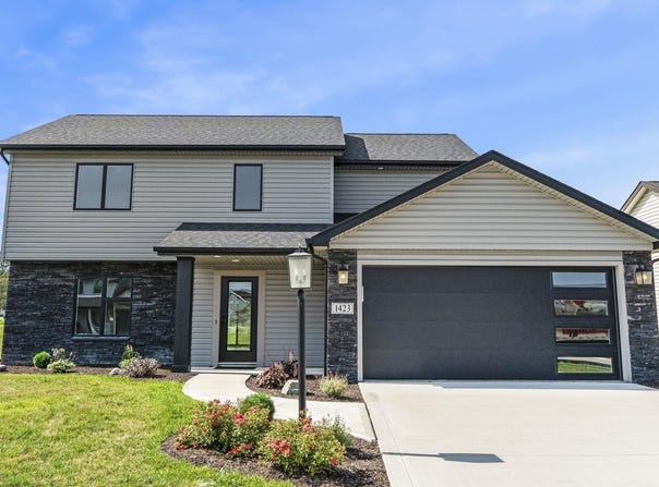 1423 Herdsman Boulevard, Huntertown, IN 46748