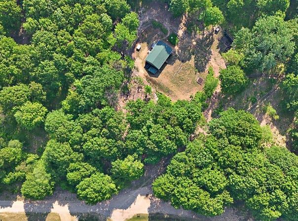 1099 S 7 1/2 Road Road, Harrietta, MI 49638