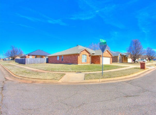 2701 SE 94th Street, Moore, OK 73160