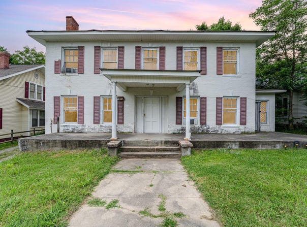 604 Wentworth Street, Reidsville, NC 27320