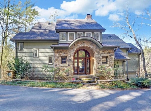 126 Jenkins Circle, Lakemont, GA 30552