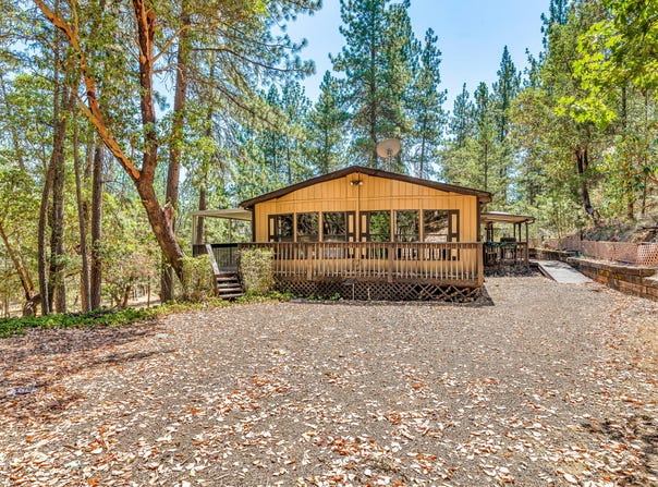 363 Kitty Drive, Eagle Point, OR 97524