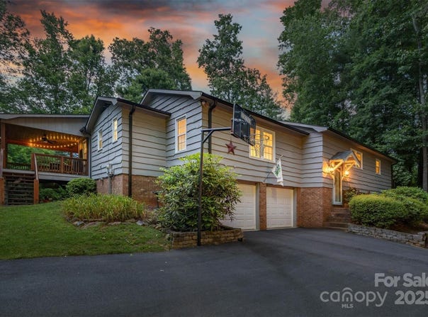 3452 Tranquil Hills Drive, Lenoir, NC 28645