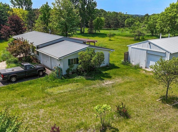 6645 Cram Road, Williamsburg, MI 49690