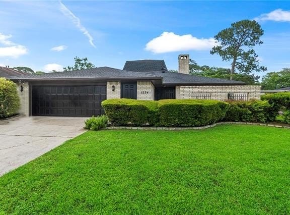 1534 HOLIDAY Place, New Orleans, LA 70114