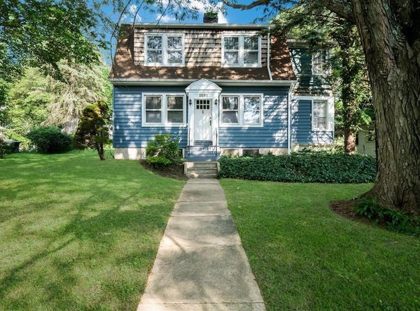 1081 WYNNWOOD RD, ABINGTON, PA 19001