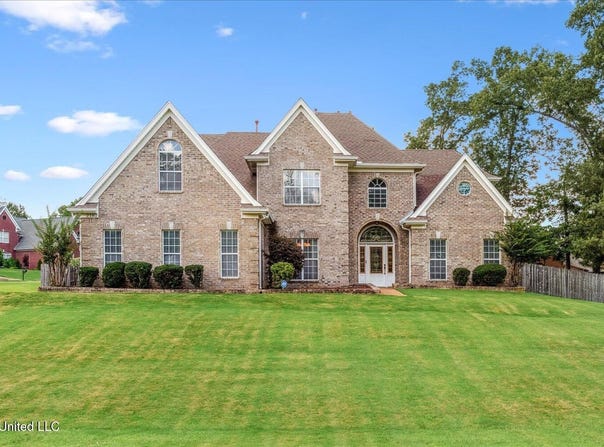 2180 Belmarie Drive, Southaven, MS 38672