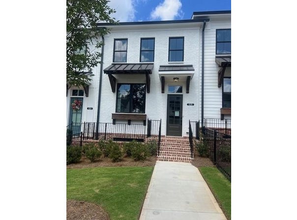638 Skytop Drive, Cumming, GA 30040
