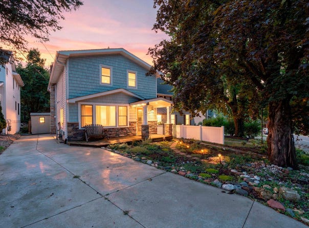 62 Juniper Street, Mahtomedi, MN 55115