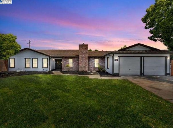 1272 Eastridge pl, Manteca, CA 95336