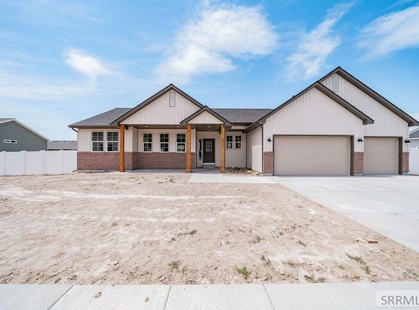 612 Boxwood Drive, Idaho Falls, ID 83402