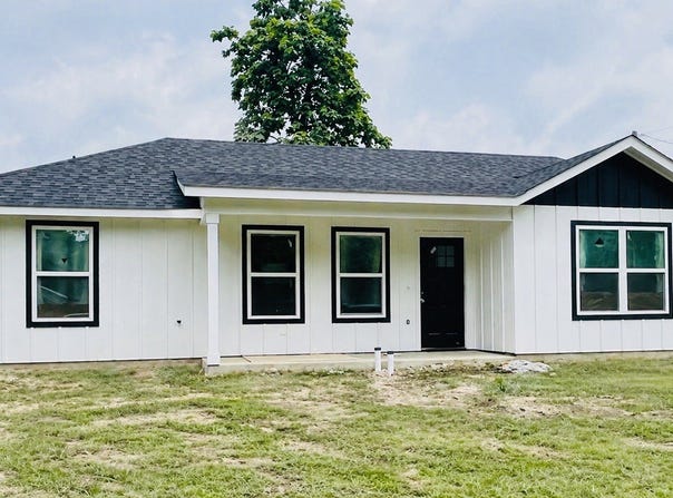 251 E Fort Worth Avenue, Cooper, TX 75432