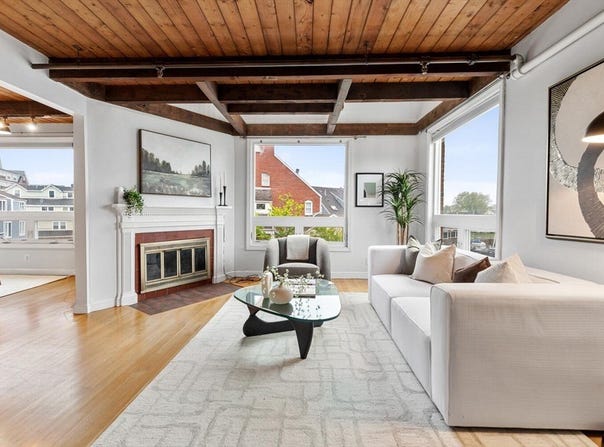 80 Wharf St, Salem, MA 01970