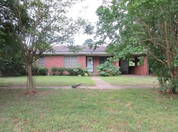 120 Frank Drive, Logansport, LA 71049