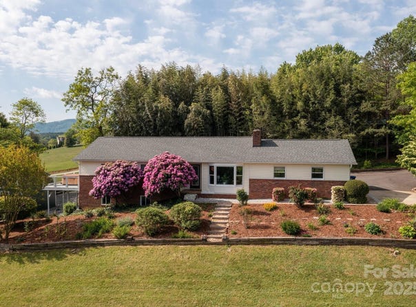 1572 Alexander Road, Leicester, NC 28748