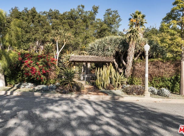 1409 El Mirador Dr, Pasadena, CA 91103