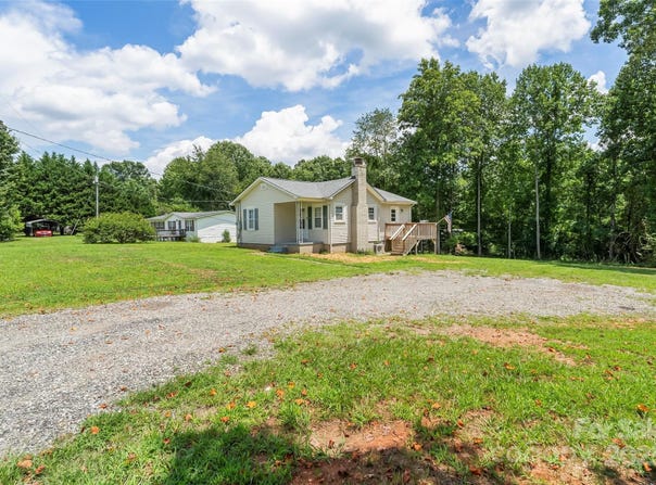 1837 Zion Road, Morganton, NC 28655