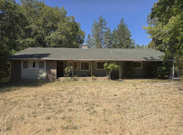 153 Elaine Drive, Grants Pass, OR 97527