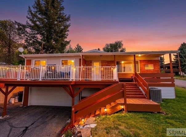 91 W Fife Avenue, Lava Hot Springs, ID 83246