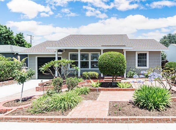 5449 E Fairbrook, Long Beach, CA 90815