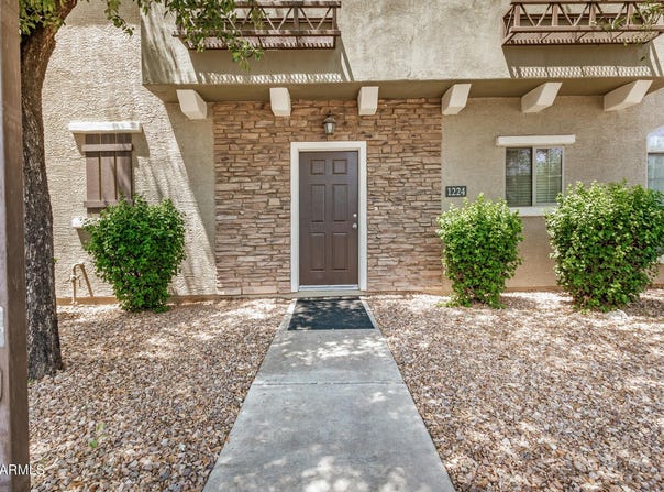 2401 E RIO SALADO Parkway, Tempe, AZ 85288