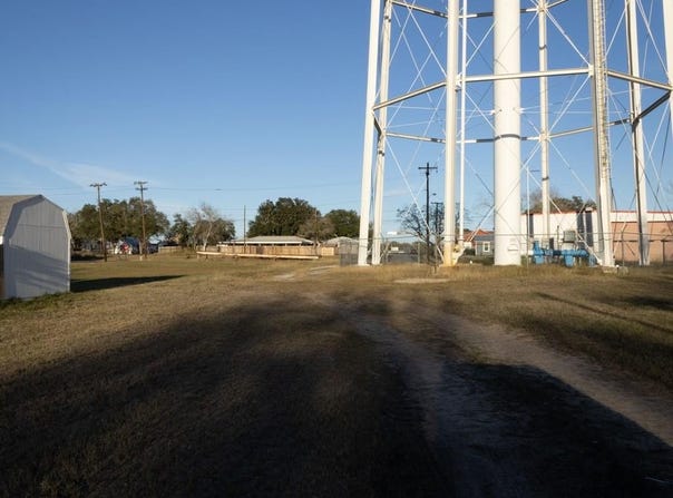 307 W Huntington, Beeville, TX 78102