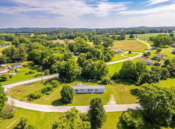 113 Reservoir Drive, Lewisburg, KY 42256