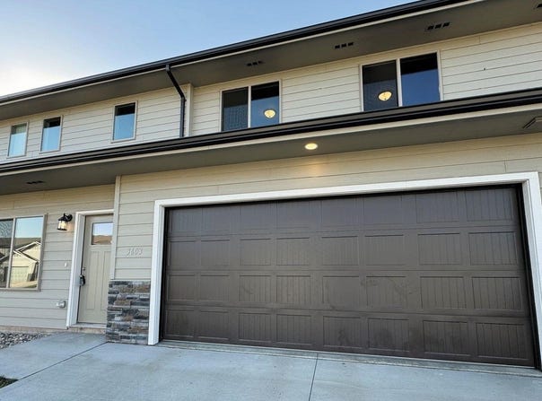 3603 E Siasconset Pl, Sioux Falls, SD 57108-3050