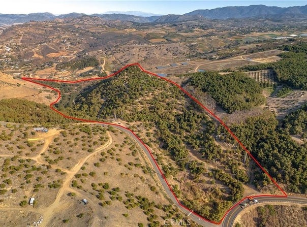 Circle R, Escondido, CA 92026
