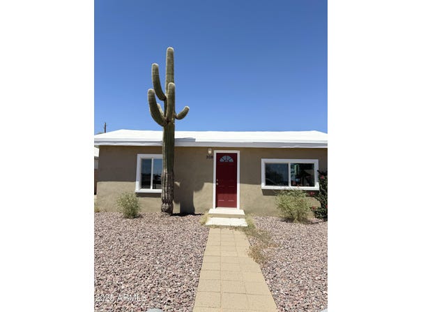 308 E Date Avenue, Casa Grande, AZ 85122