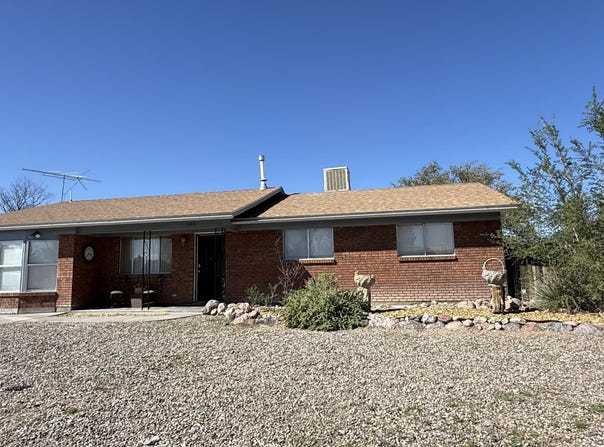 1209 Lewis Drive, Socorro, NM 87801
