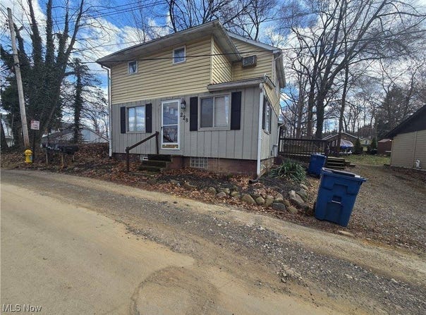 228 Olden Avenue, Akron, OH 44319