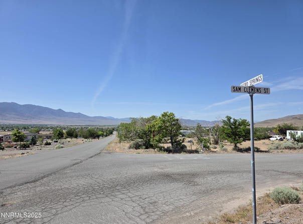 107 Sam Clemens Avenue, Dayton, NV 89403