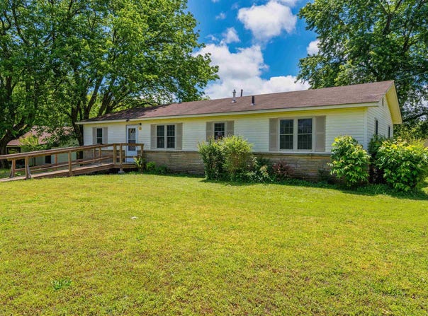89 Wish St., Pleasant Plains, AR 72568