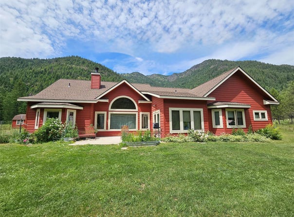 7 Conifer Lane, Noxon, MT 59853