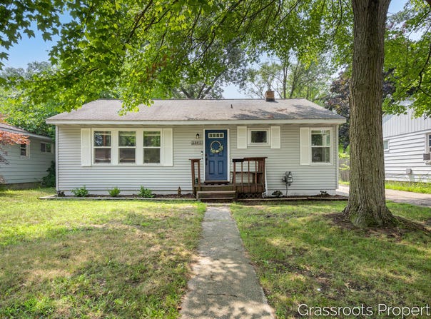 1341 Mclaughlin Avenue, Muskegon, MI 49442