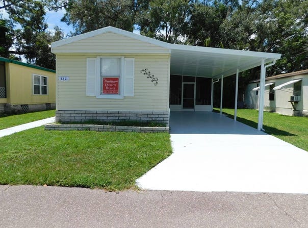 3811 Brookside Lane, Zephyrhills, FL 33541