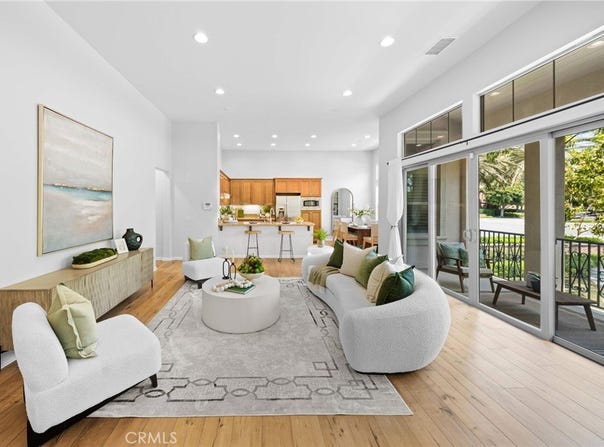83 City Stroll, Irvine, CA 92620