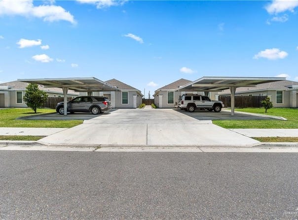 912 Kentucky Street, Alton, TX 78573