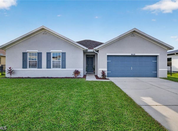 4630 SW 16th Place, Cape Coral, FL 33914