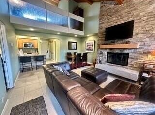 18575 SW Century Drive, Bend, OR 97702