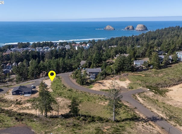 300 ROARING TIDE Loop, Oceanside, OR 97134