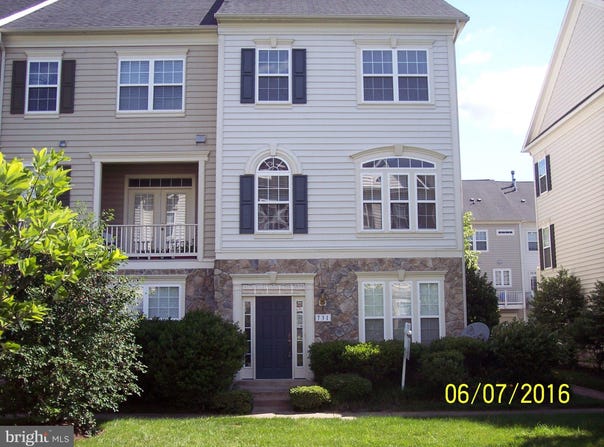 731 CHEVINGTON Court, WOODBRIDGE, VA 22191