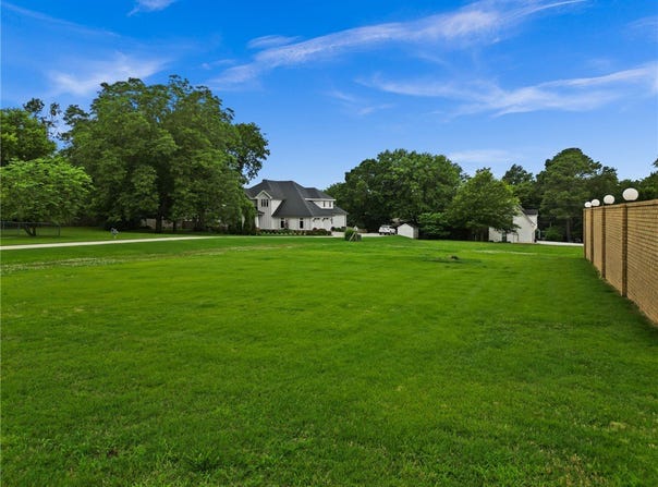 1277 N Woolsey lot: 6, Fayetteville, AR 72703