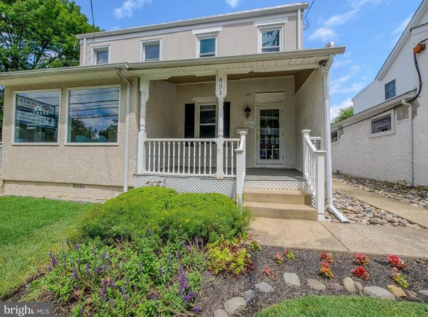 851 N PROVIDENCE RD, MEDIA, PA 19063