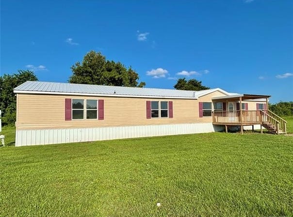 209 N G Berryman Street, Whitefield, OK 74472