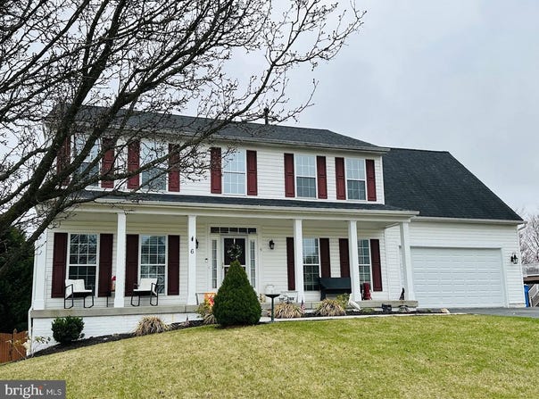 6 SAINT RENE LANE, HANOVER, PA 17331